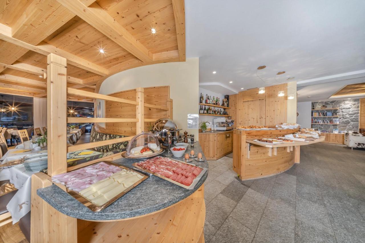 Hotel Chalet Dlaces Selva di Val Gardena Dış mekan fotoğraf