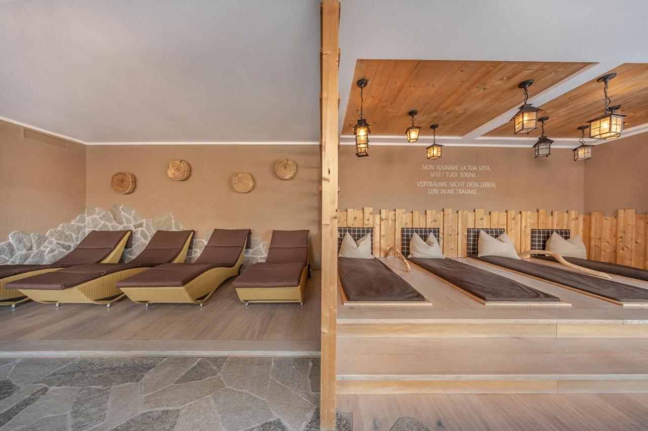 Hotel Chalet Dlaces Selva di Val Gardena Dış mekan fotoğraf